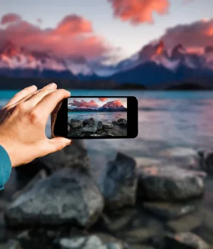 The Evolution and Mechanics of the Smartphone Camera
